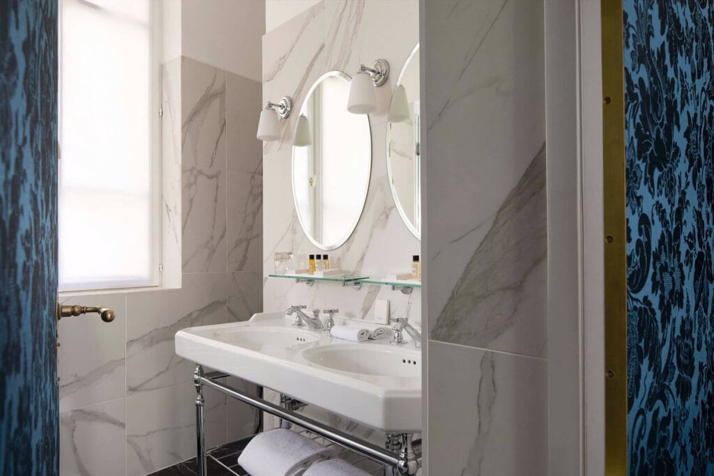 Odeon hotel pictures detail 12